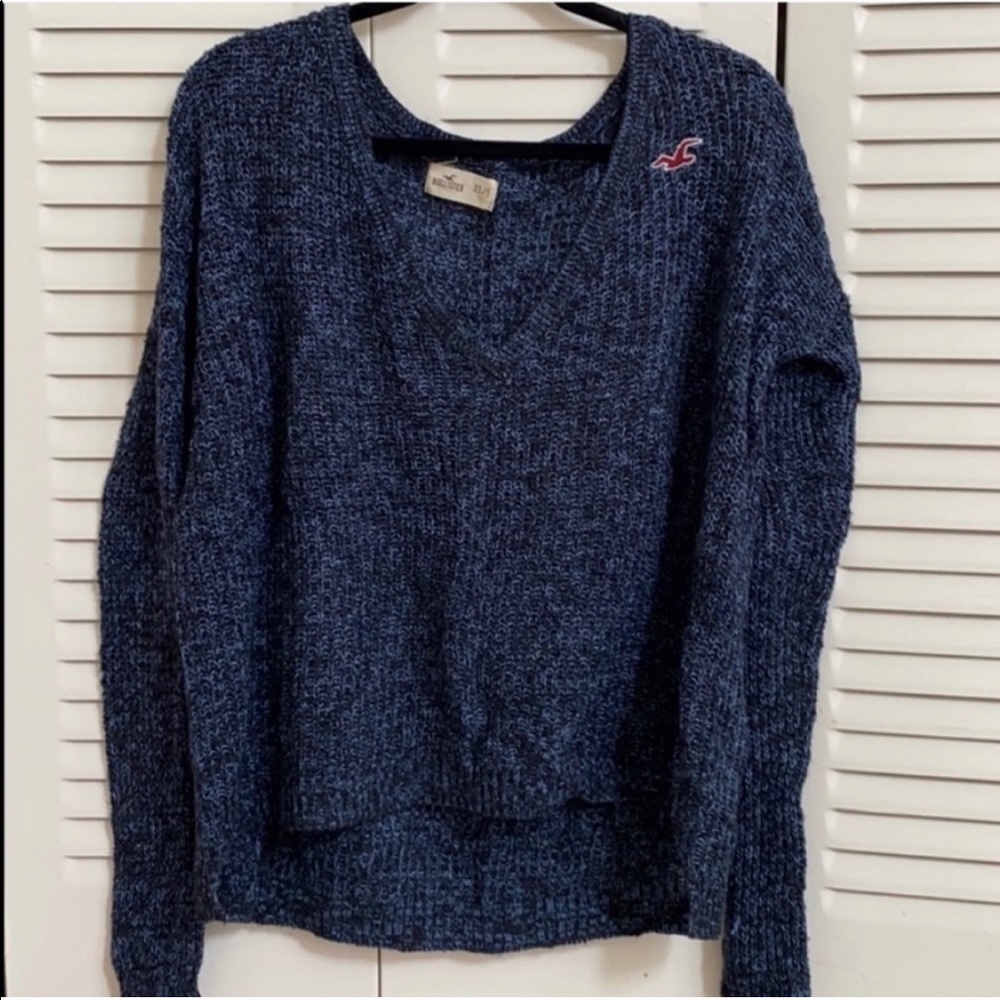 Blue Hollister Sweater ✨